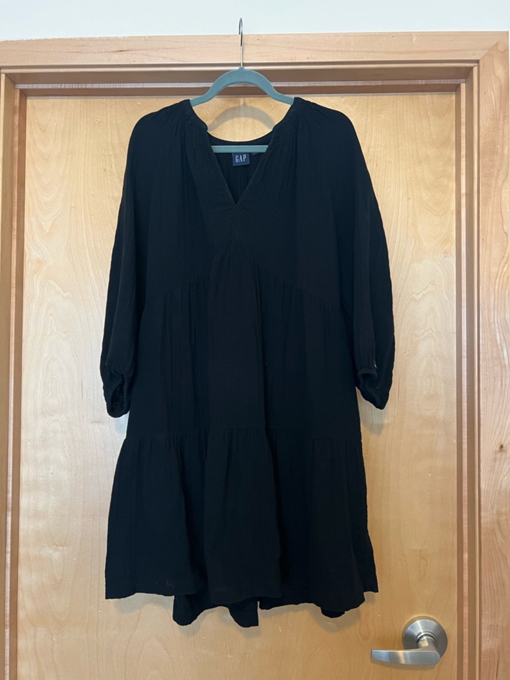 GAP Black Tiered V-Neck Long Sleeve Dress